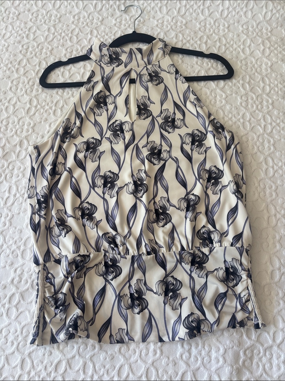 Whitehouse Black Market Floral Halter Blouse Cream & Blue/grey Small Like New